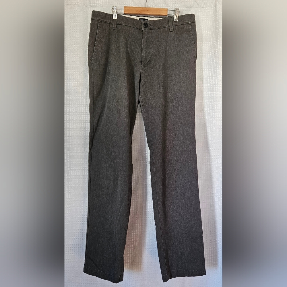 Dockers Mens Straight Fit Easy Khaki Pants Grey 34x34 Soft
